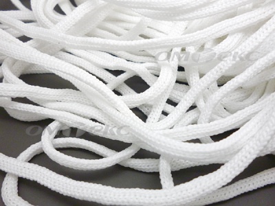 Шнур В-036 4 мм мелкое плетение 100 м белый - купить в Сыктывкаре. Цена: 2.02 руб.